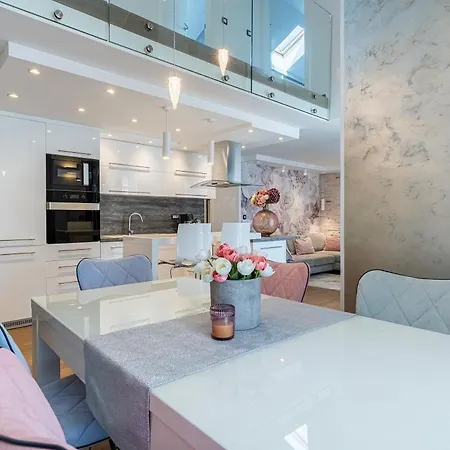 Kula Apartmán Cres